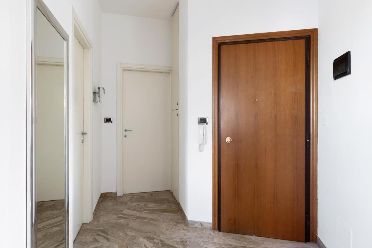 051 Living Apartment Bologna Ngoại thất bức ảnh